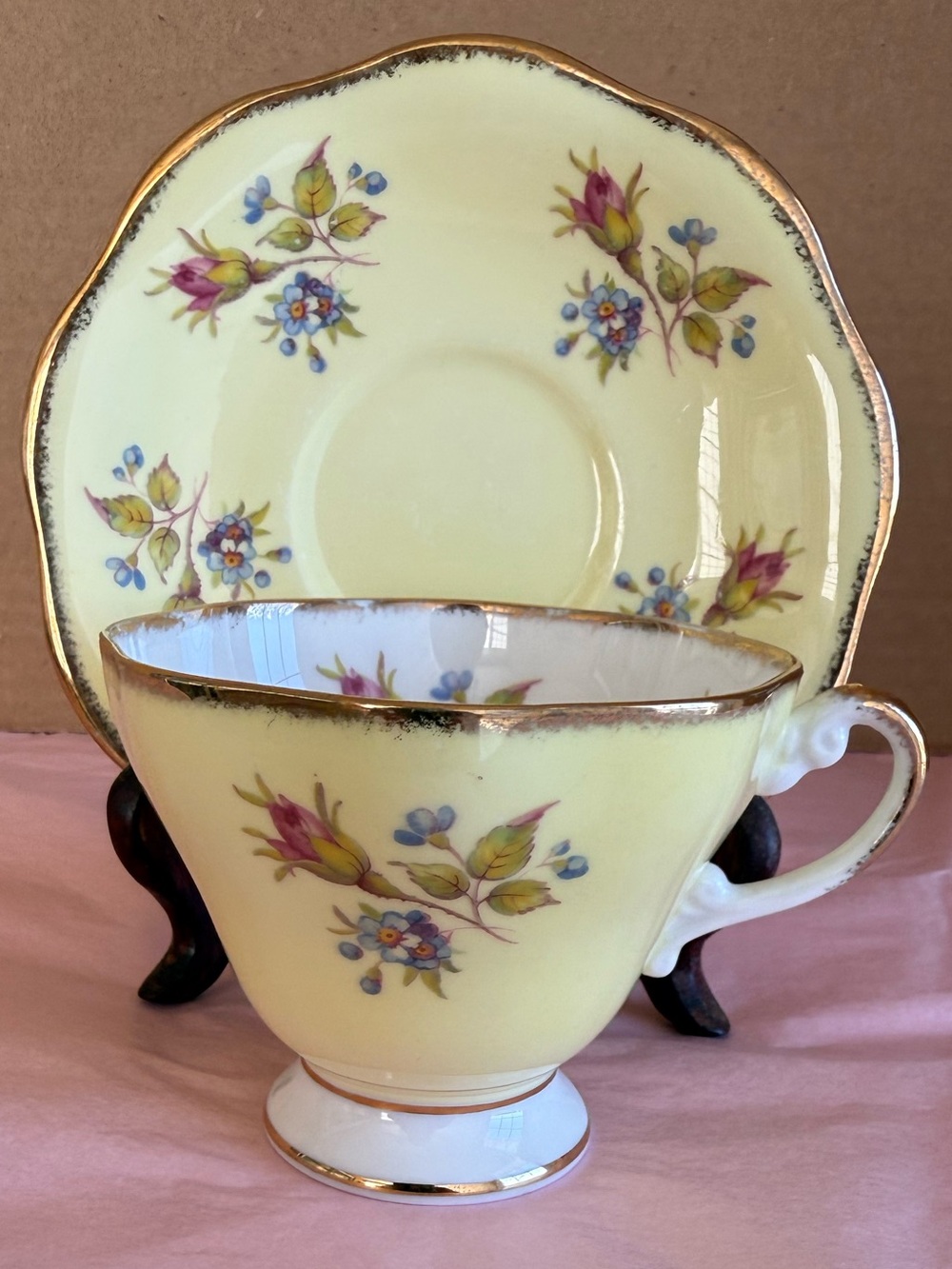 VTG E.B. Foley Yellow Teacup & Saucer Set Pattern 3890 Pink Blue Floral Motifs